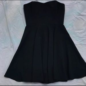 Black Strapless Vineyard Vines Dress
